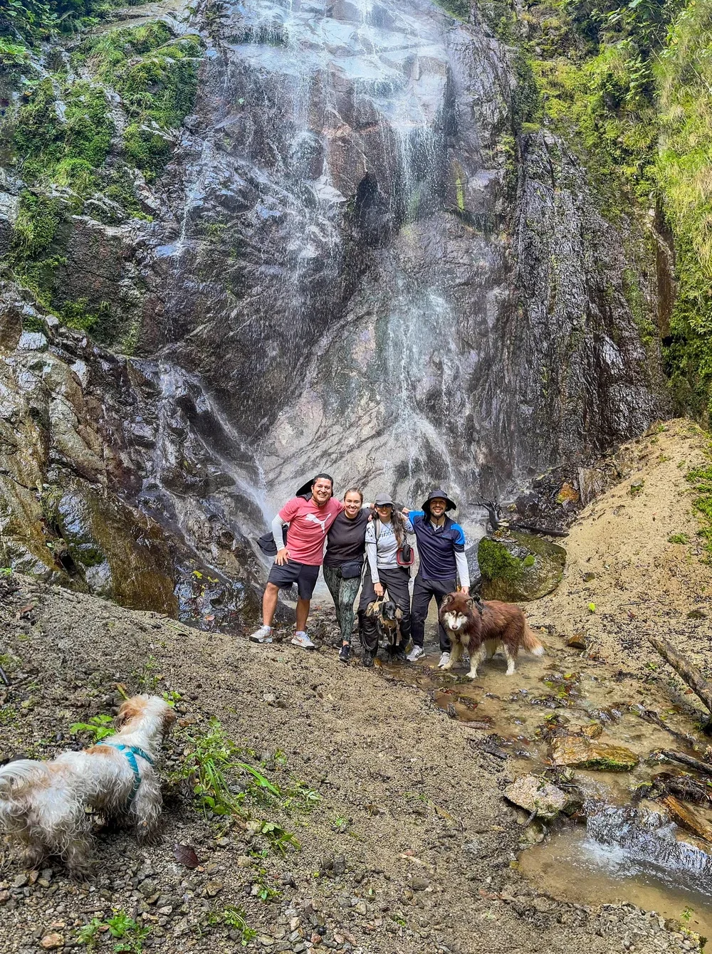 Los Alpes &harr; Cascadas en Tona