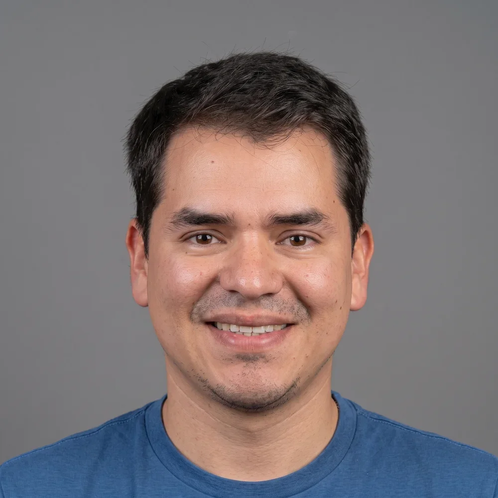 Félix Oliveros
