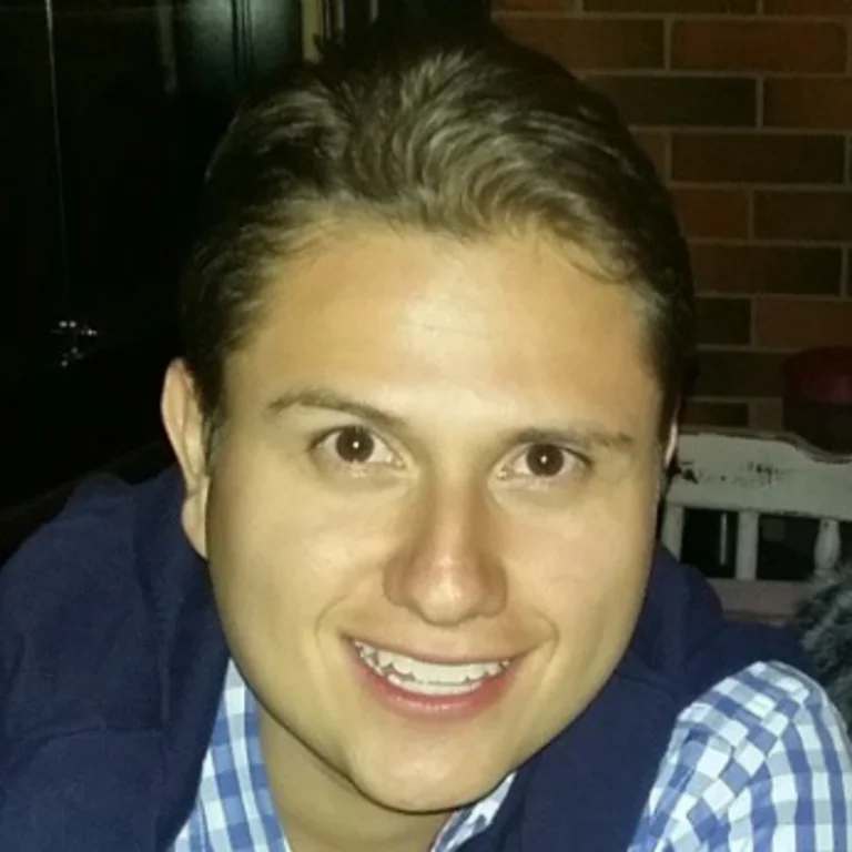 Ariel Villar
