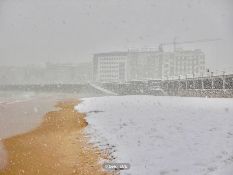 🇪🇸 Playa de la Concha en Invierno, Donostia